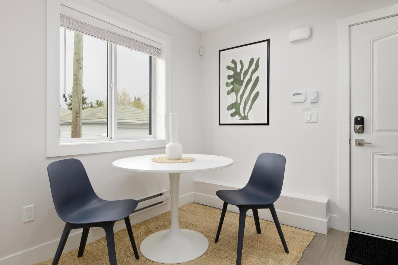 Newly Built Laneway Home 1 Bd Centrally Located Vancouver Exterior photo