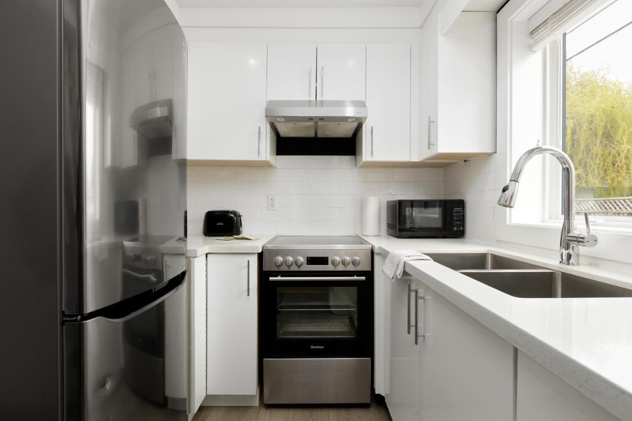 Newly Built Laneway Home 1 Bd Centrally Located Vancouver Exterior photo